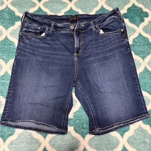 Silver shorts, size 34